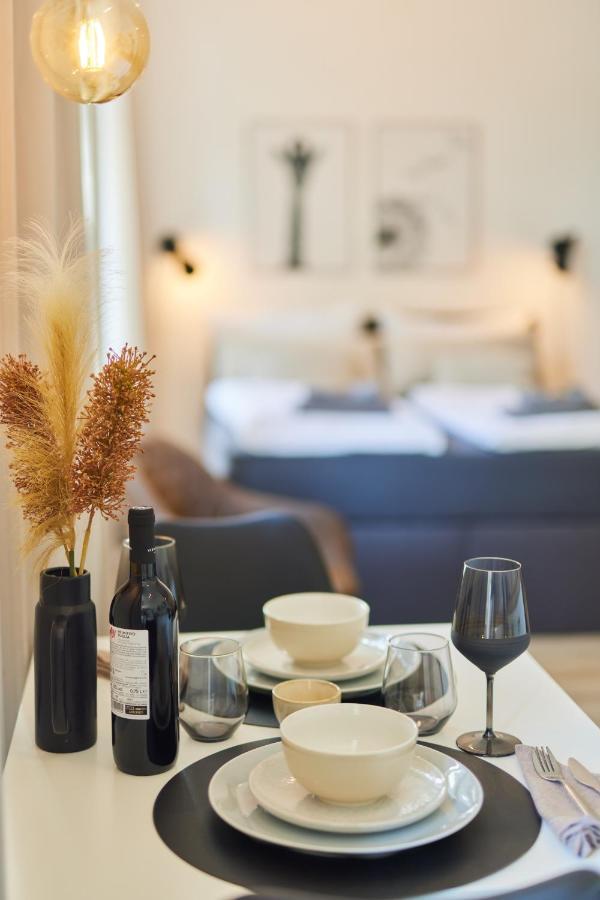 Studio3 Zentral Und Ruhig Mit Parkplatz, 5 Min Z Bali-T Und Gop, Boxspringbett باد اوينهاوسن المظهر الخارجي الصورة