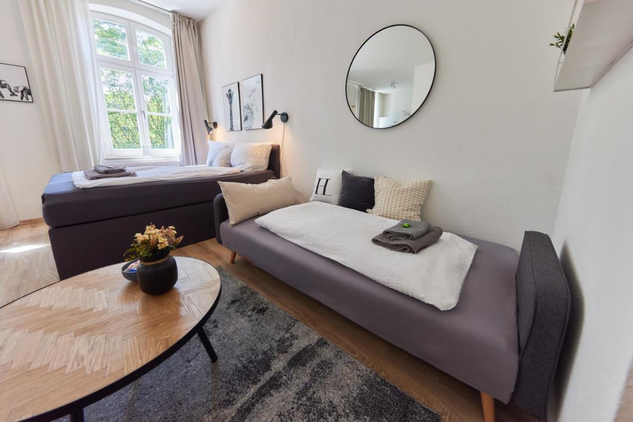 Studio3 Zentral Und Ruhig Mit Parkplatz, 5 Min Z Bali-T Und Gop, Boxspringbett باد اوينهاوسن المظهر الخارجي الصورة