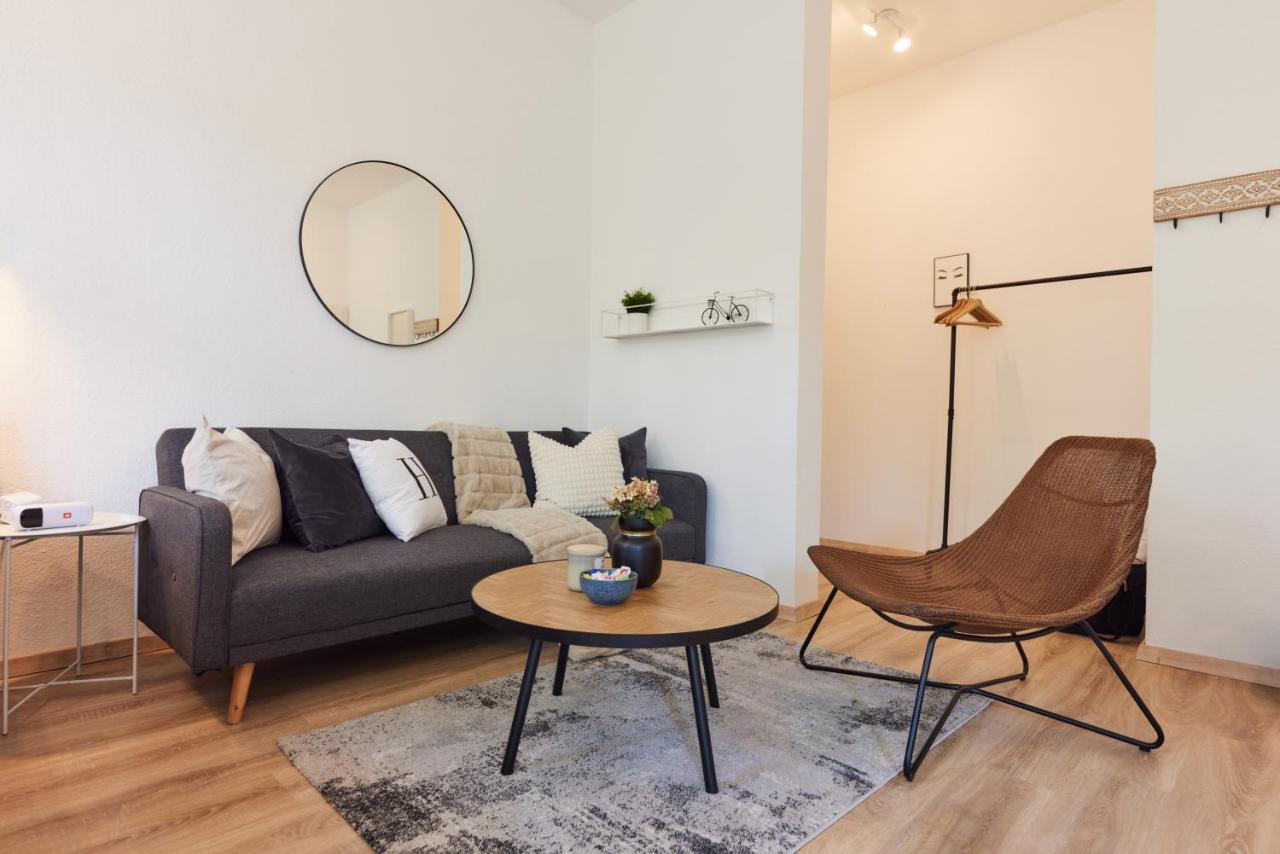 Studio3 Zentral Und Ruhig Mit Parkplatz, 5 Min Z Bali-T Und Gop, Boxspringbett باد اوينهاوسن المظهر الخارجي الصورة